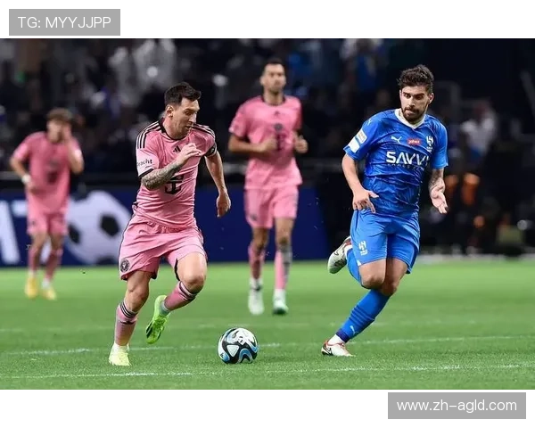 足球赛事中的商业模式与全球合作